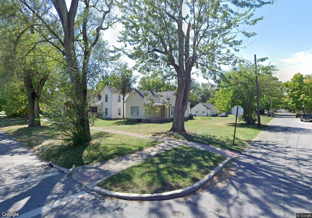 1043 N McDonel St, Lima, OH 45801 - photo 1