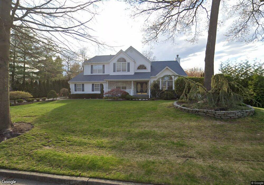 46 Wicks Path, ComMacK, NY 11725 - photo 1