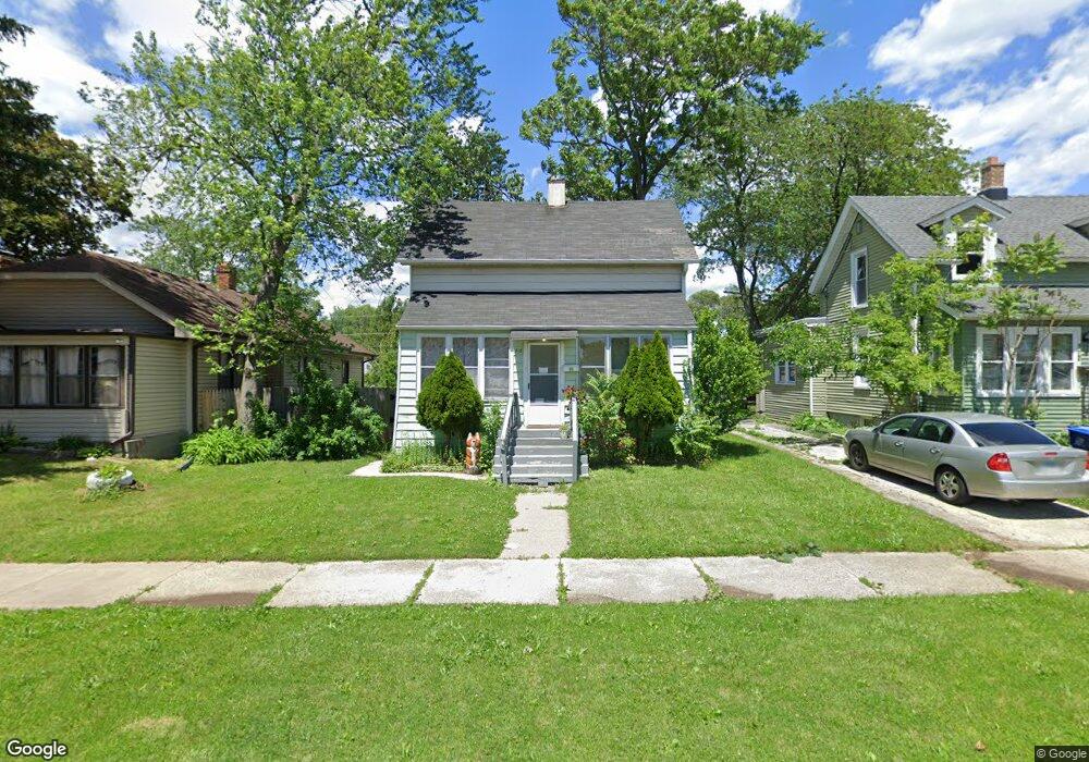 718 Myrtle St, Waukegan, IL 60085 - photo 1