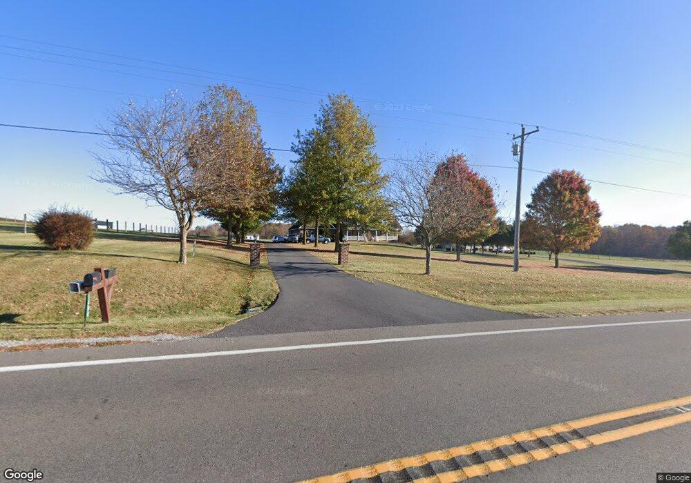 1400 Hermitage Rd, Waynesboro, VA 22980 - photo 1