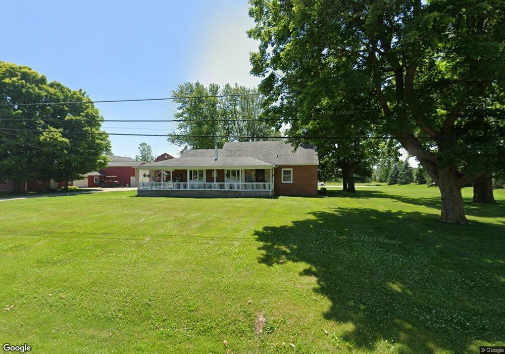 10046 E Richfield Rd, Davison, MI 48423 - photo 1