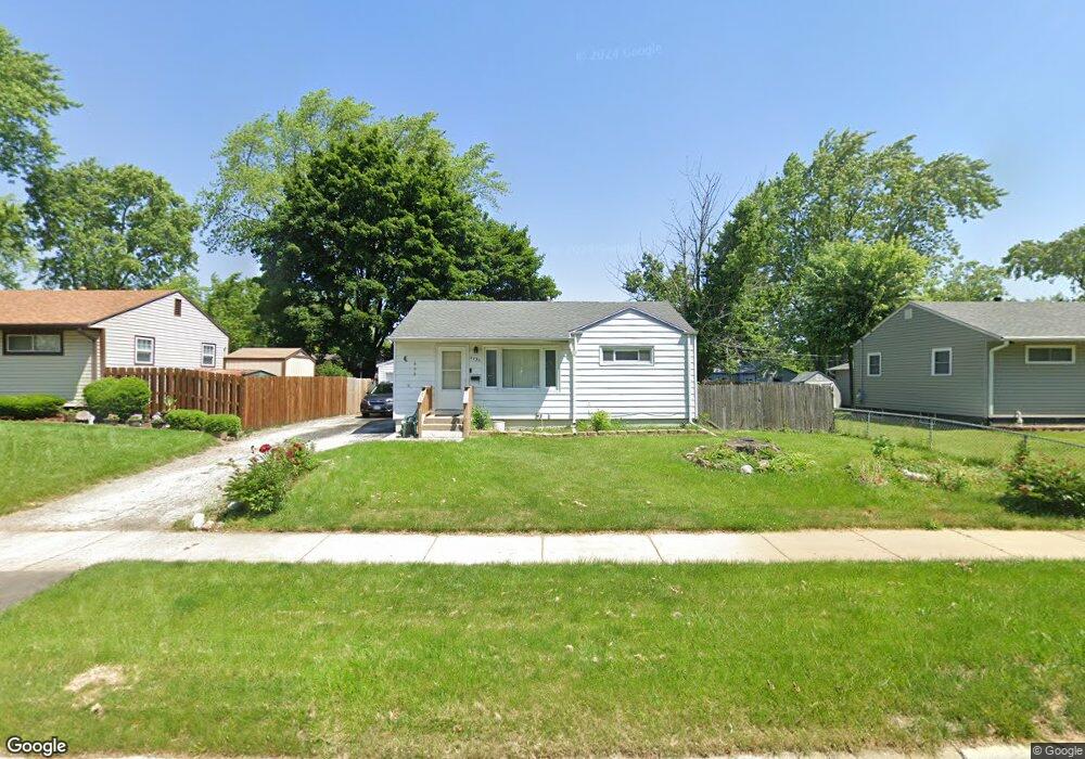 2730 Navaho Rd, Waukegan, IL 60087 - photo 1