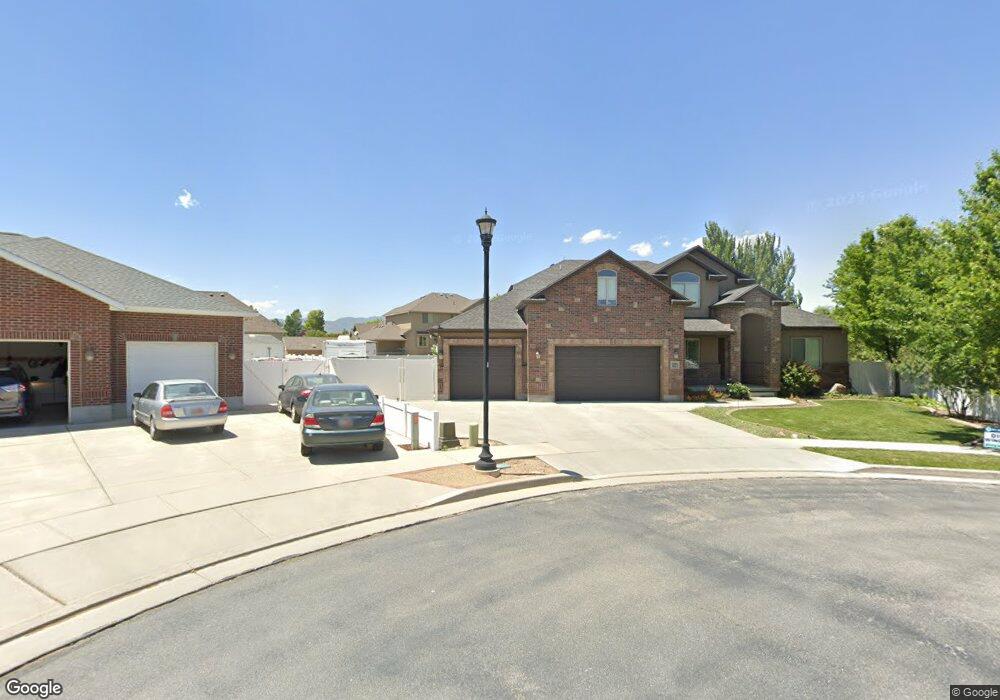 3252 W Smithfield Cir, South Jordan, UT 84095 - photo 1