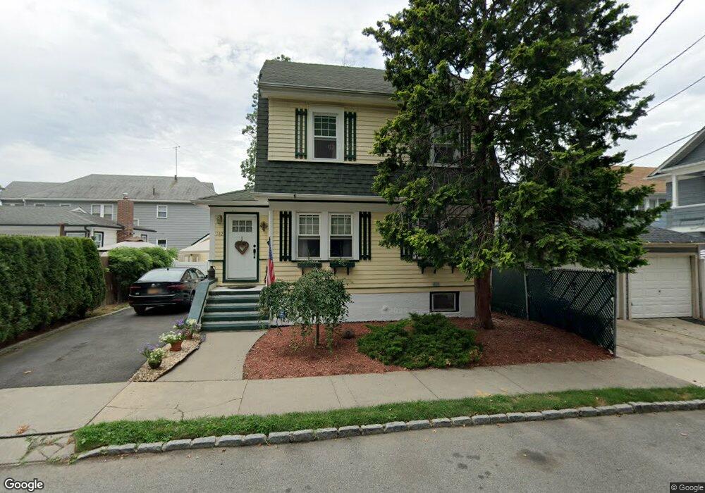 142 Neal Dow Ave, Staten Island, NY 10314 - photo 1