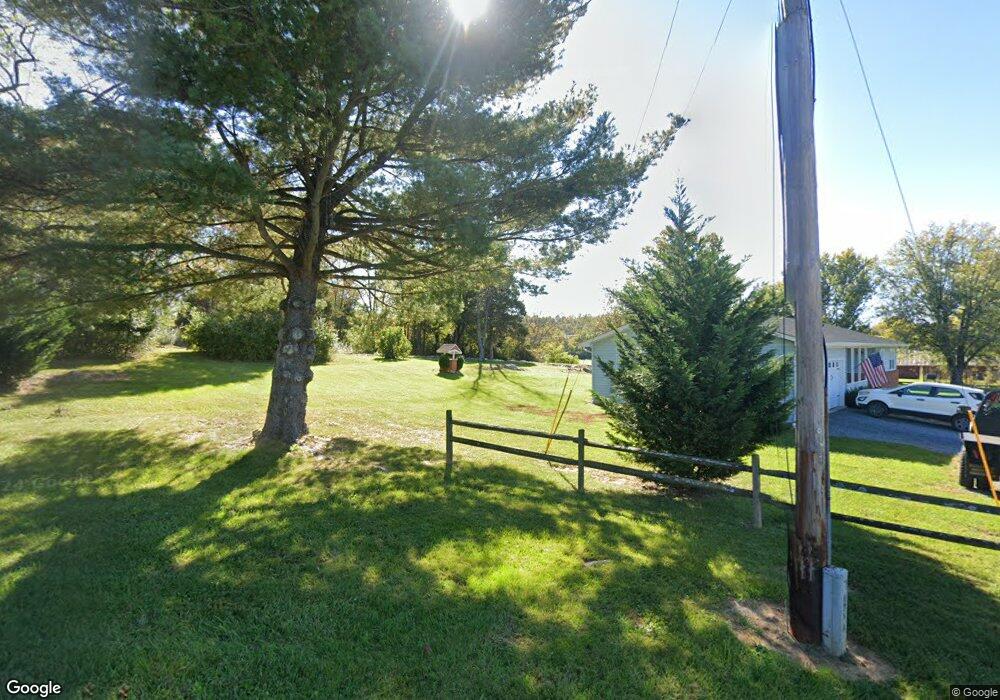 40 Fieldstone Dr, Bunker Hill, WV 25413 - photo 1