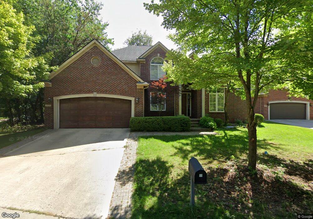 4750 Oak Grove Ct unit 6, West Bloomfield, MI 48323 - photo 1