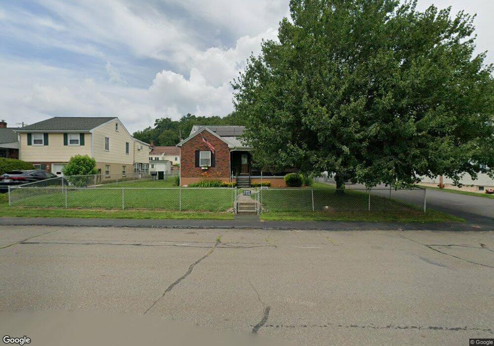 411 Beechwood Ave, Mar Lin, PA 17951 - photo 1