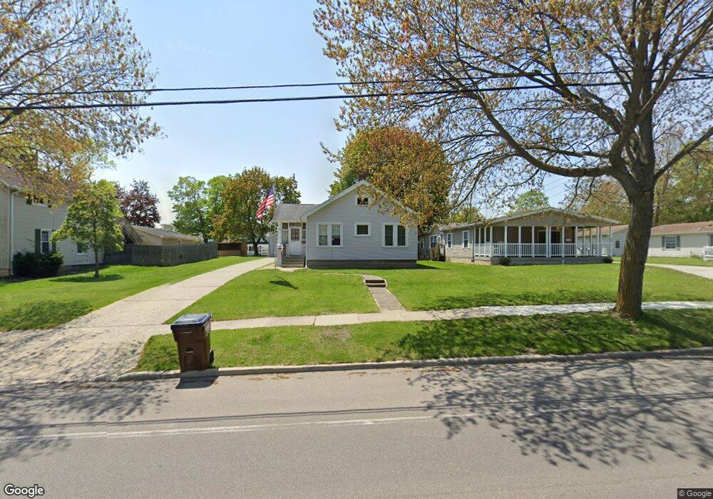 415 W Maple Ave, Adrian, MI 49221 - photo 1