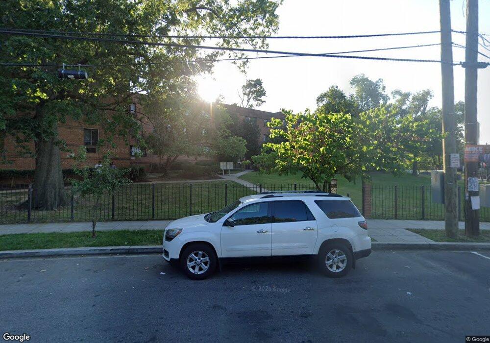 4715 1st St SW unit 101, Washington, DC 20032 - photo 1