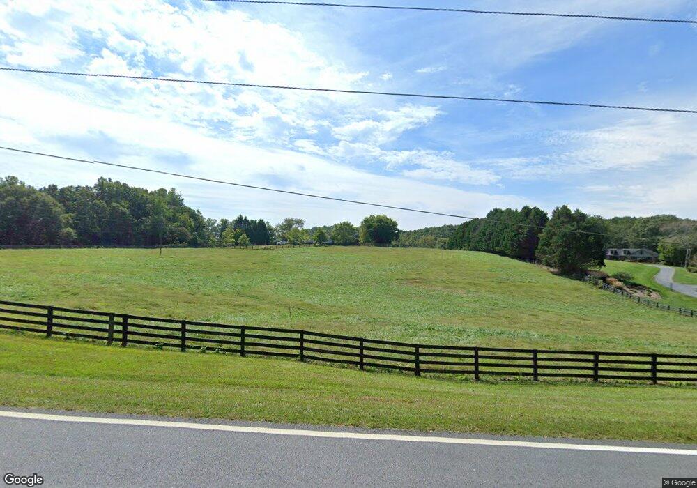 5662 Hubert Stephens Rd, Murrayville, GA 30564 - photo 1