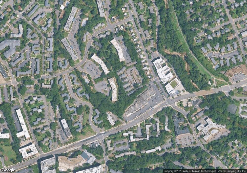 5067 9th St S, Arlington, VA 22204 - photo 1