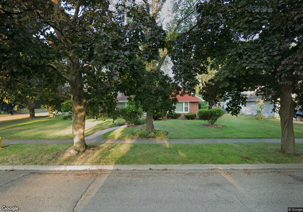 424 N Martin Ave, Waukegan, IL 60085 - photo 1