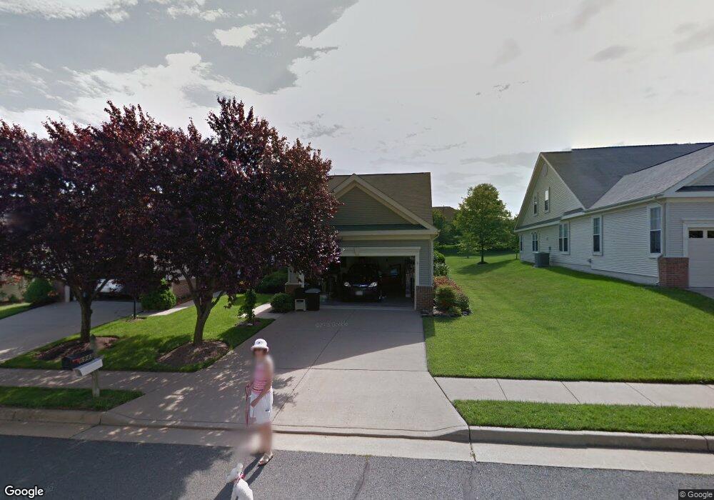 6943 Walnut Hill Dr, Gainesville, VA 20155 - photo 1