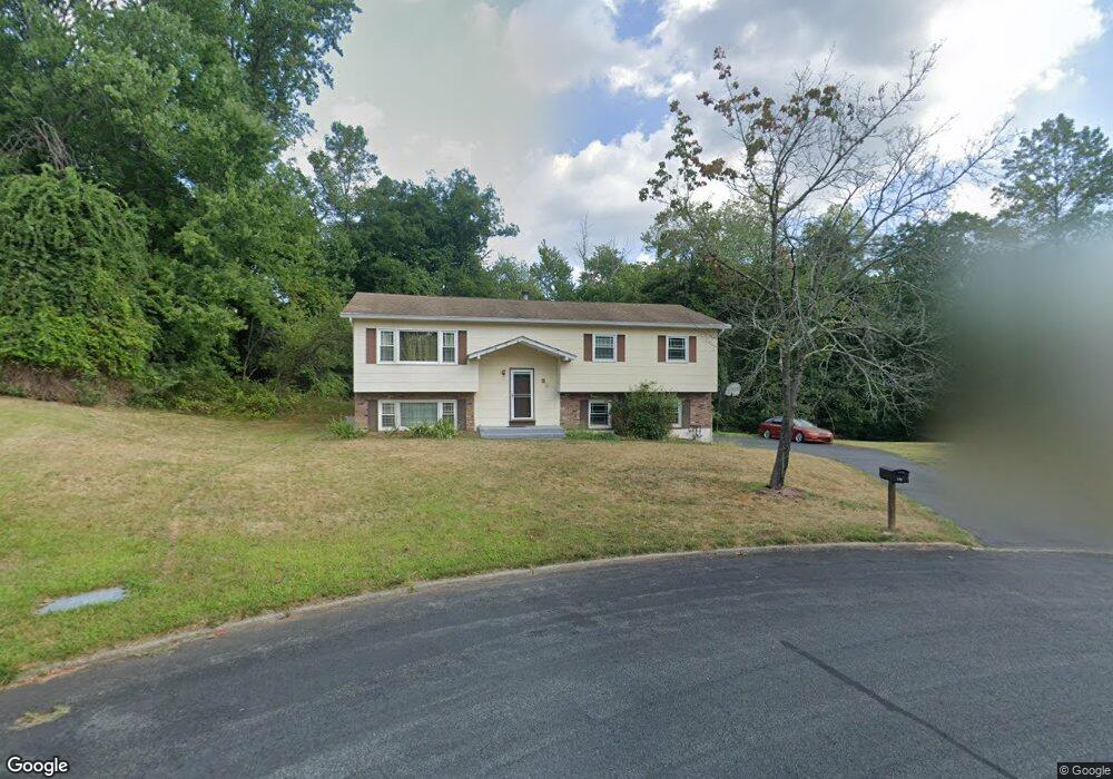 32 Michigan Ct, Valley Cottage, NY 10989 - photo 1