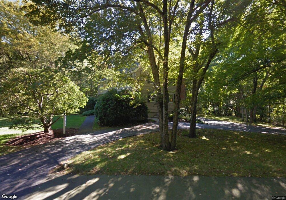 2 Clover Ln, Natick, MA 01760 - photo 1