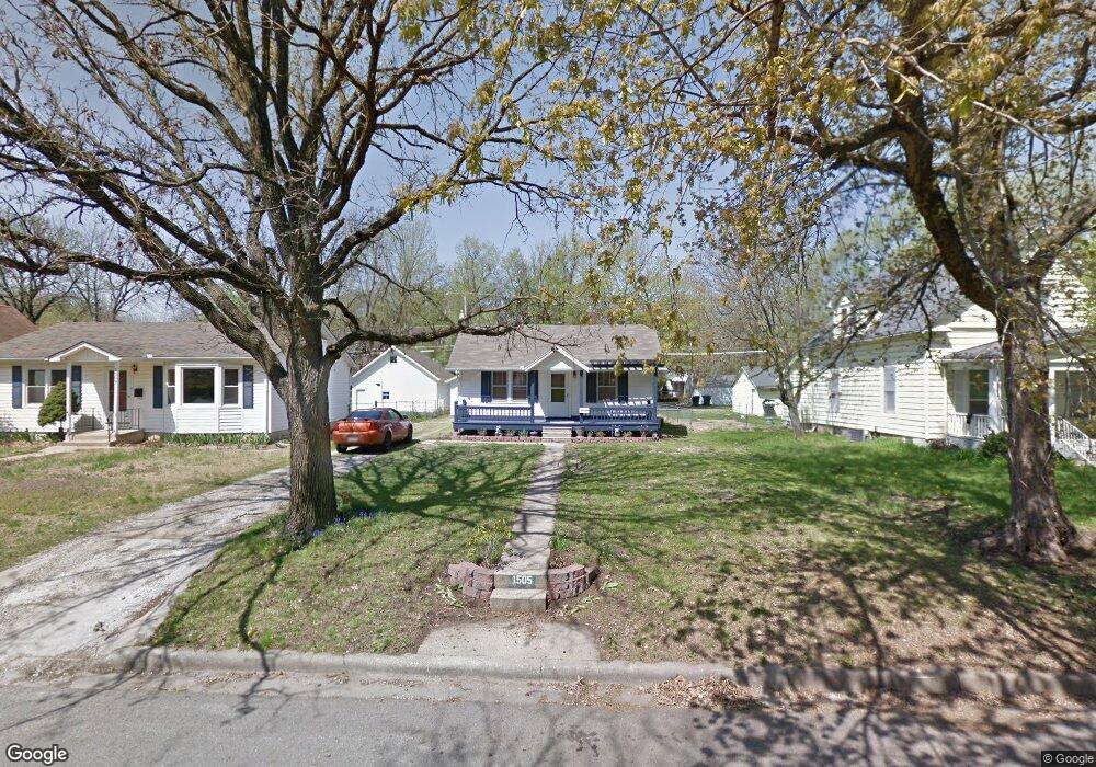 1505 SW High Ave, Topeka, KS 66604 - photo 1