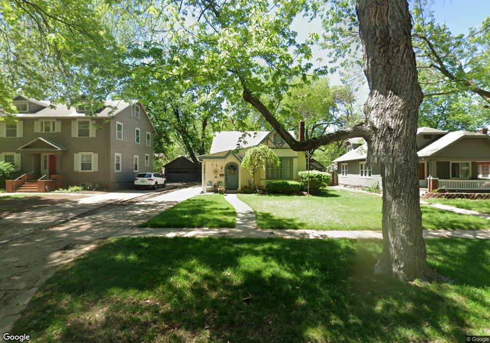 1417 SW MacVicar Ave, Topeka, KS 66604 - photo 1