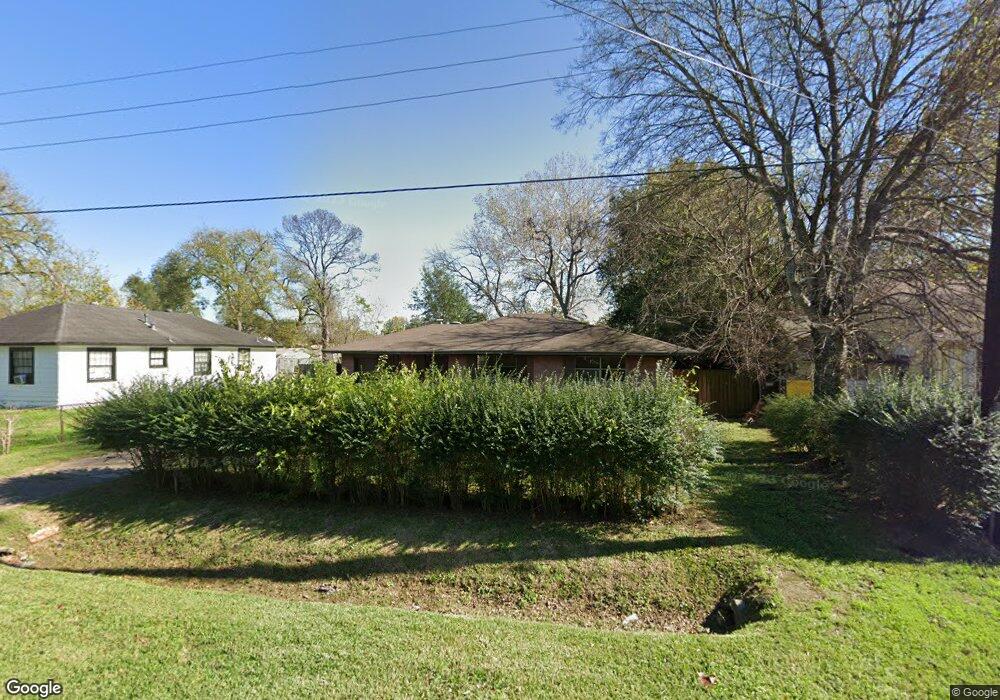 4606 Leffingwell St, Houston, TX 77026 - photo 1