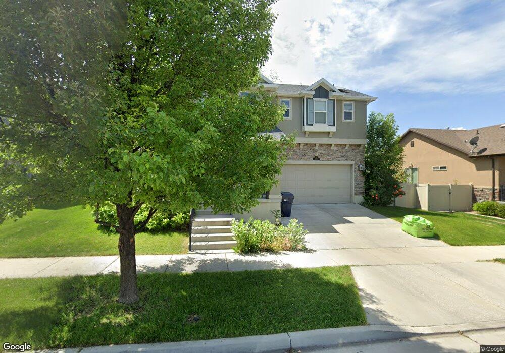 192 E Flicker Dr, Sandy, UT 84070 - photo 1