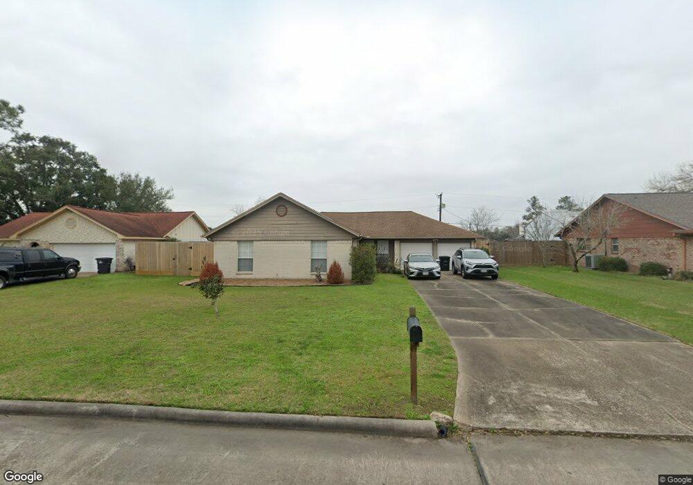 1724 Parkcrest St, Alvin, TX 77511 - photo 1