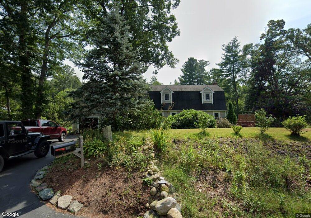 511 Lake St, Bellingham, MA 02019 - photo 1