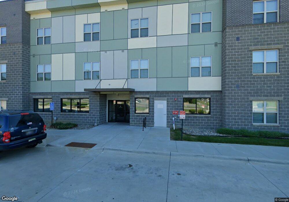 4421 SE 14th St, Des Moines, IA 50320 - photo 1