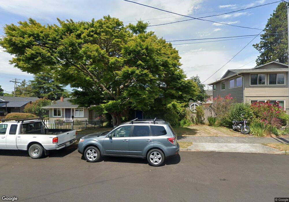 615 Maple St, Edmonds, WA 98020 - photo 1