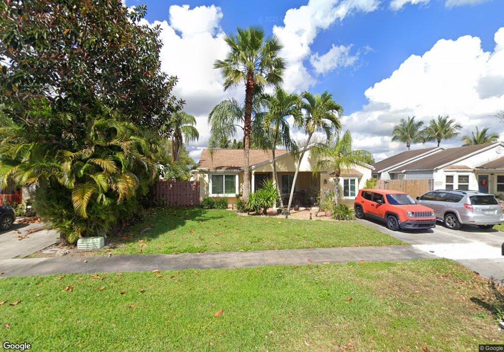 12921 SW 17th Place, Davie, FL 33325 - photo 1