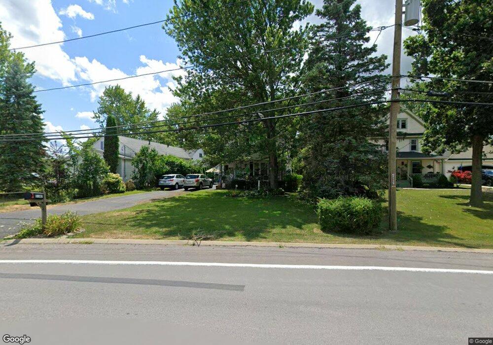 3182 Krueger Rd, North Tonawanda, NY 14120 - photo 1