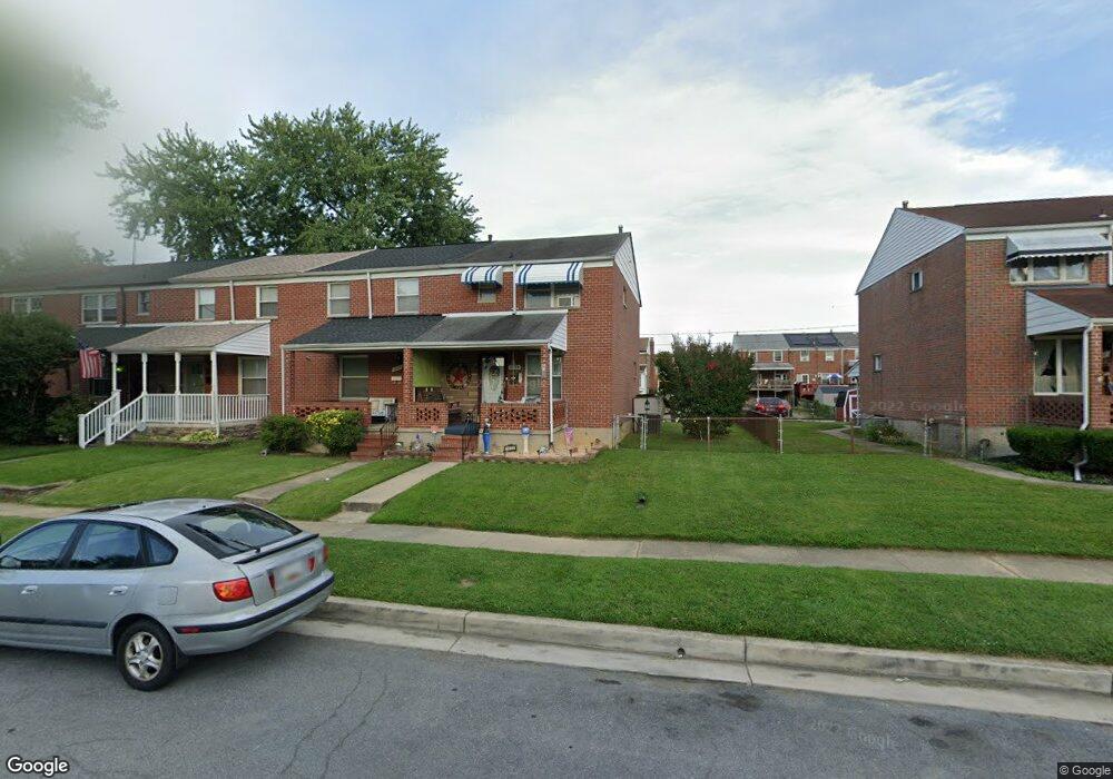 1033 Foxcroft Ln, Essex, MD 21221 - photo 1