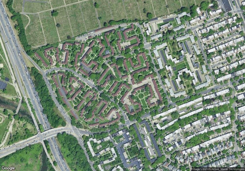 6919 136th St unit B, Flushing, NY 11367 - photo 1