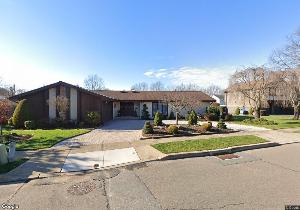 217 Sahara Dr, Kingston, PA 18704 - photo 1