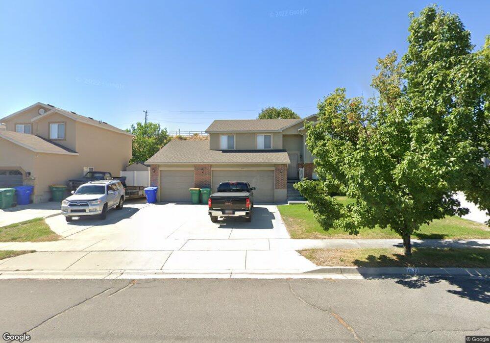 1577 N 250 W, Lehi, UT 84043 - photo 1