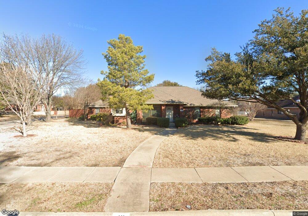 411 Woodcrest Cir, Murphy, TX 75094 - photo 1