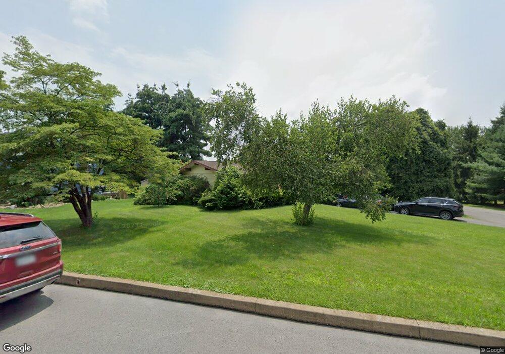 611 Saint Paul St, Lewisburg, PA 17837 - photo 1