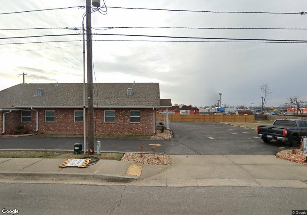 212 S 7th St, Rogers, AR 72756 - photo 1