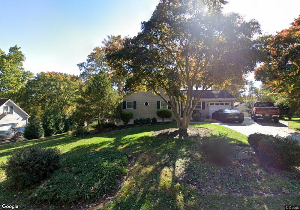 2407 Nickoles Dr, Sykesville, MD 21784 - photo 1