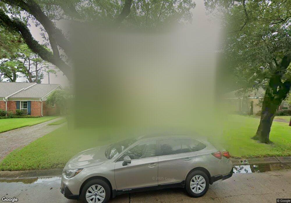 270 Plantation Rd, Houston, TX 77024 - photo 1