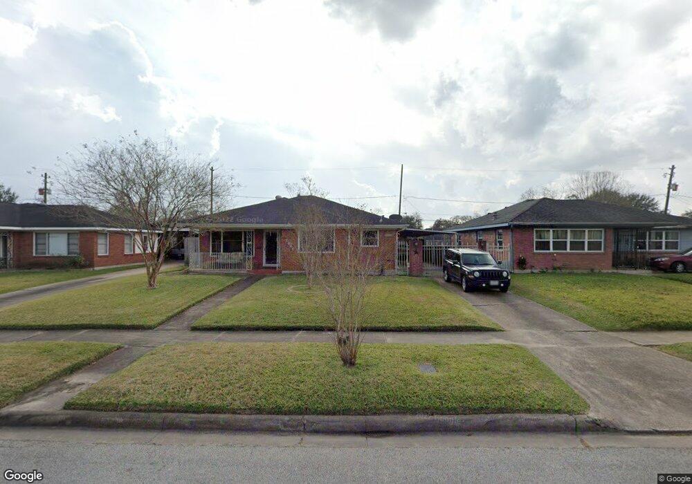 7642 Oak Vista St, Houston, TX 77087 - photo 1