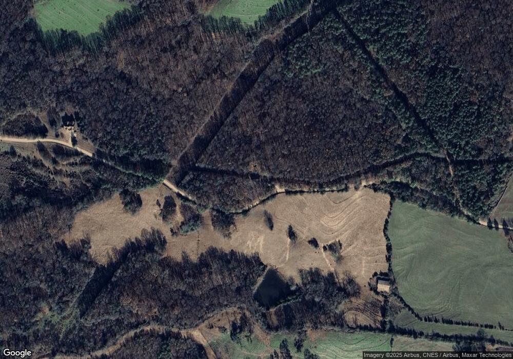 380 Red Hill Rd, Carnesville, GA 30521 - photo 1