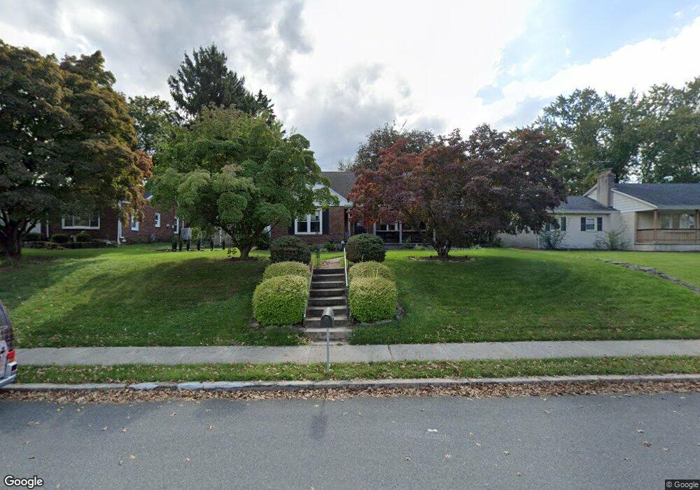 4620 Hillside Rd, Reading, PA 19606 - photo 1