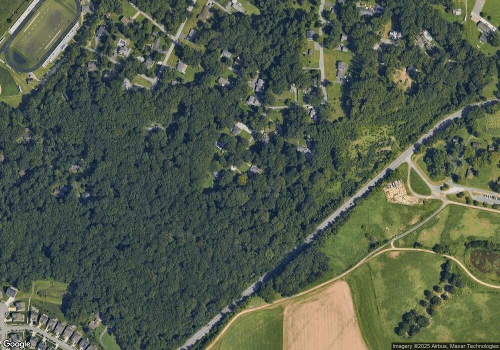 917 Crigger Rd, Gambrills, MD 21054 - photo 1