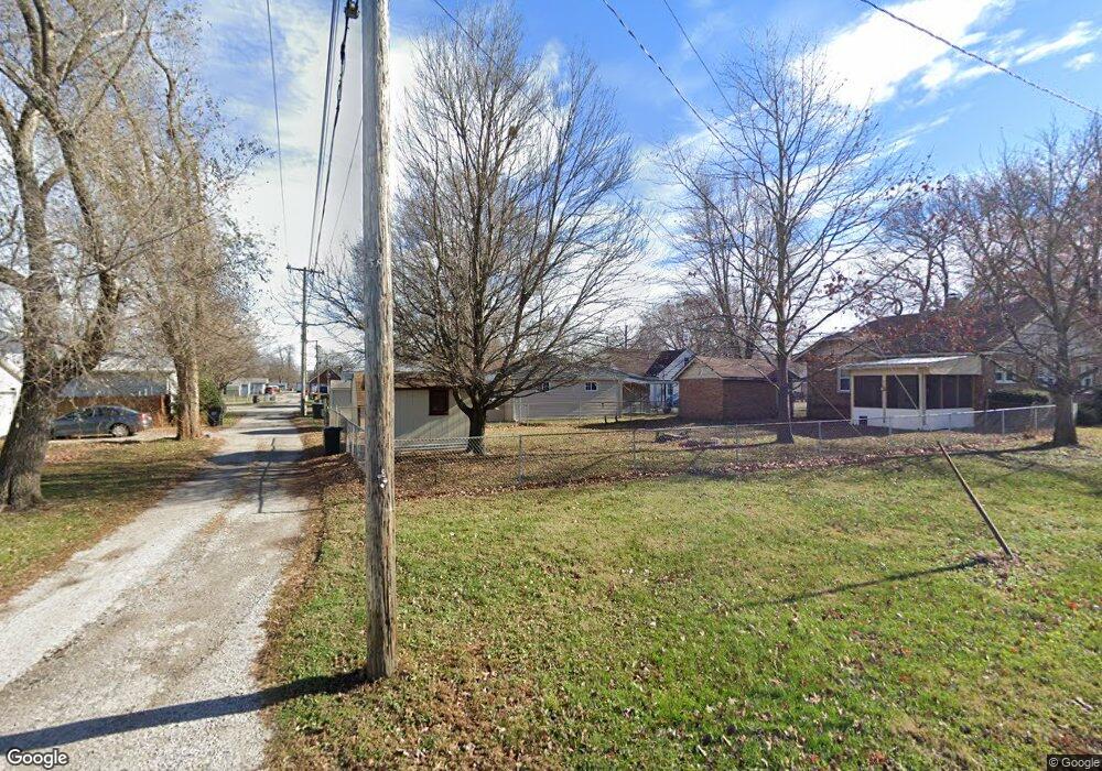 2716 Moultrie Ave, Mattoon, IL 61938 - photo 1