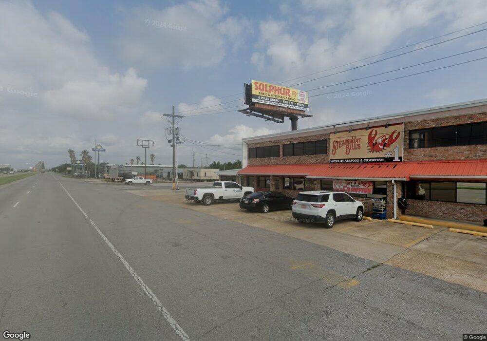 1004 Lakeshore Dr, Lake Charles, LA - photo 1