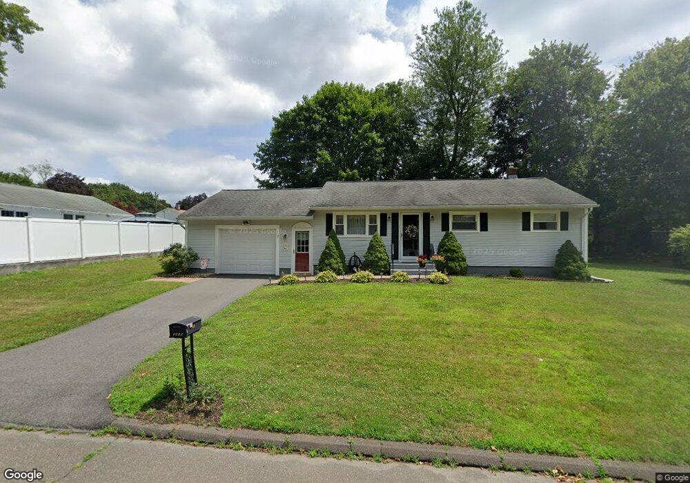 12 Doris St, Wallingford, CT 06492 - photo 1