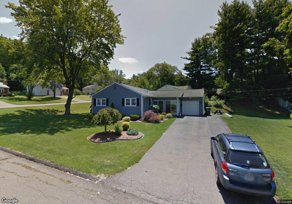 91 Dalewood Rd, Newington, CT 06111 - photo 1