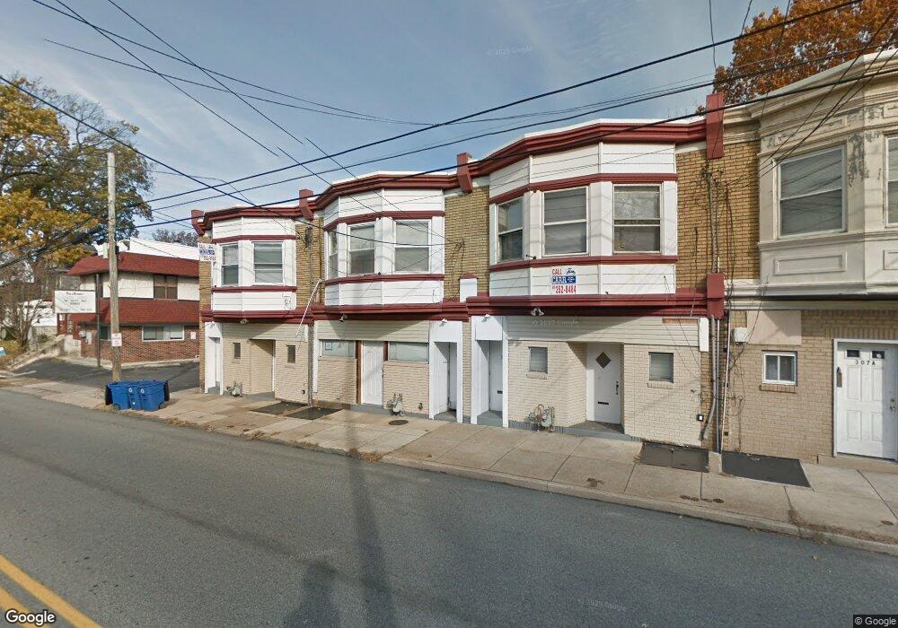 309 Clifton Ave, Darby, PA 19023 - photo 1