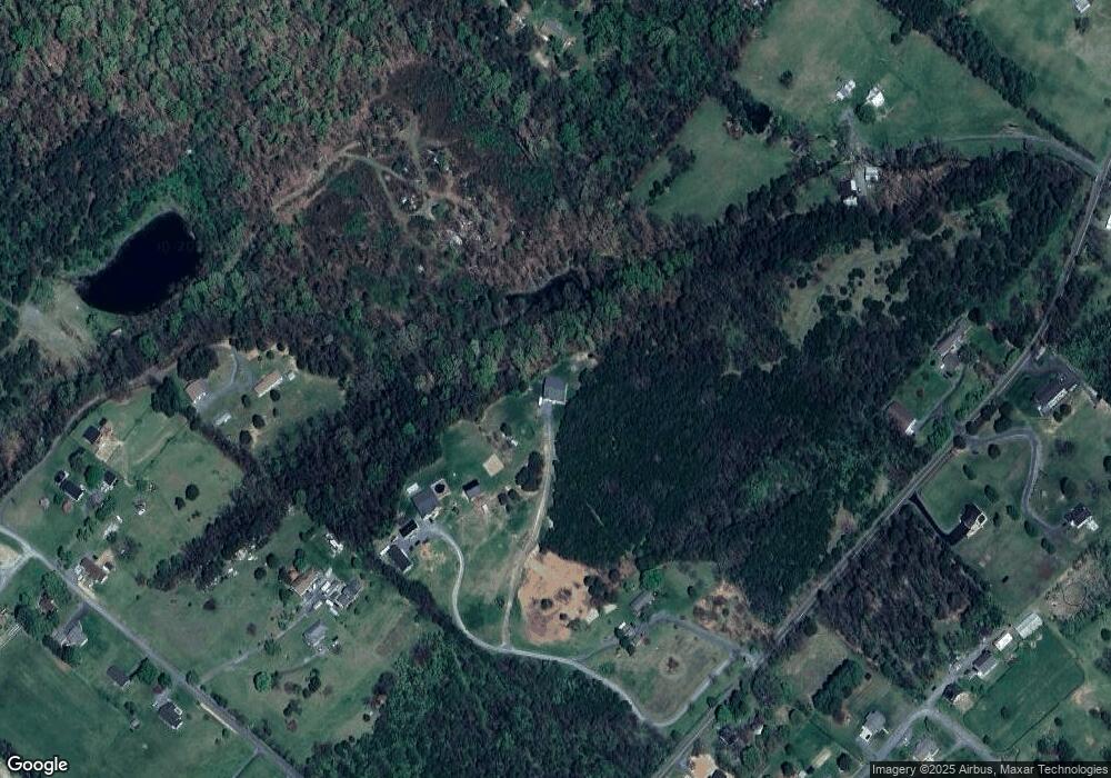 284 Rock Ledge Rd, Strasburg, VA 22657 - photo 1