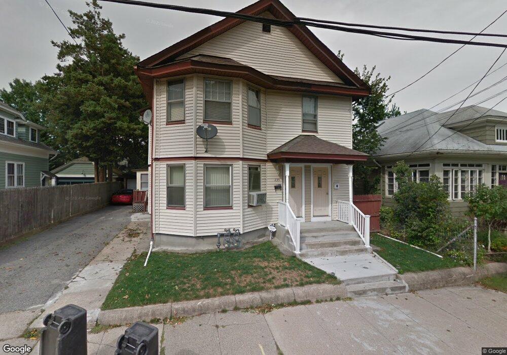 233 Lafayette St, Pawtucket, RI 02860 - photo 1