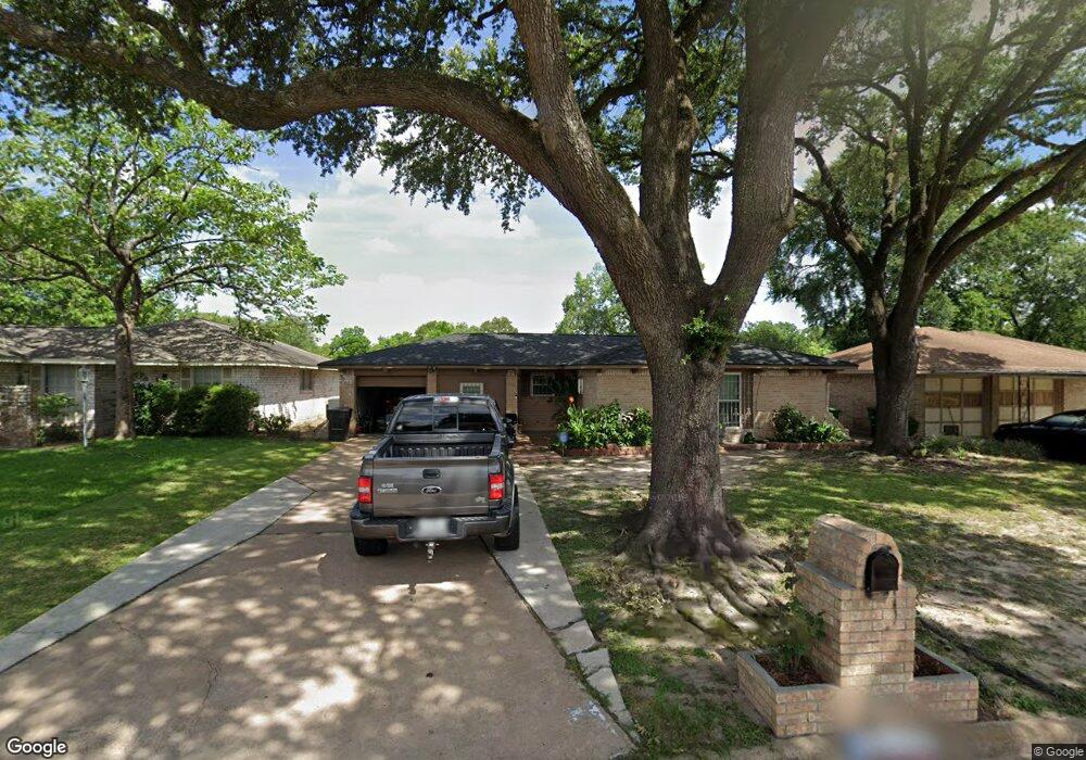 6422 King Post Dr, Houston, TX 77088 - photo 1
